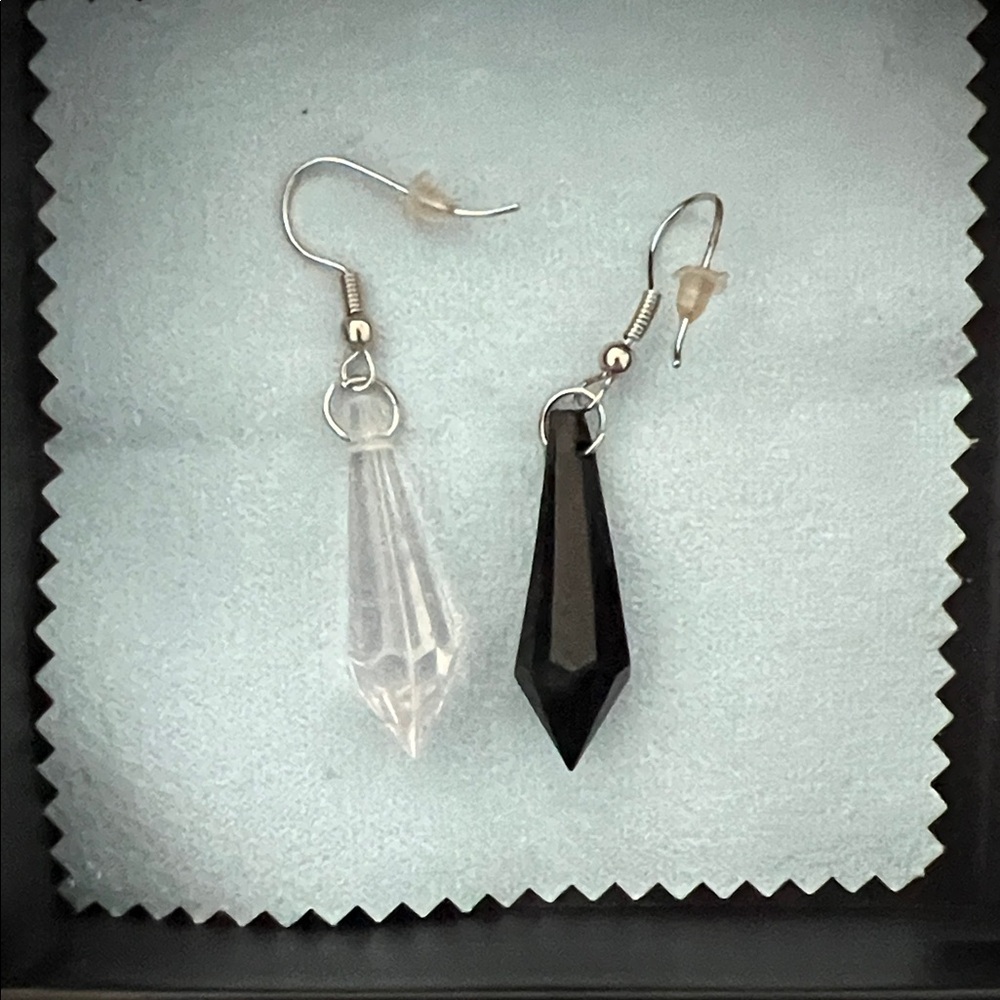Elegant Black and Clear Drop Earrings